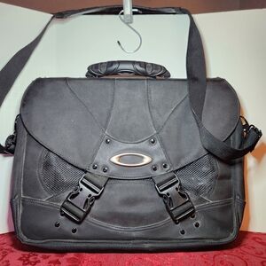 Vintage Oakley Software Padded Laptop Messenger Bag Multi Pocket Heavy Duty Y2K